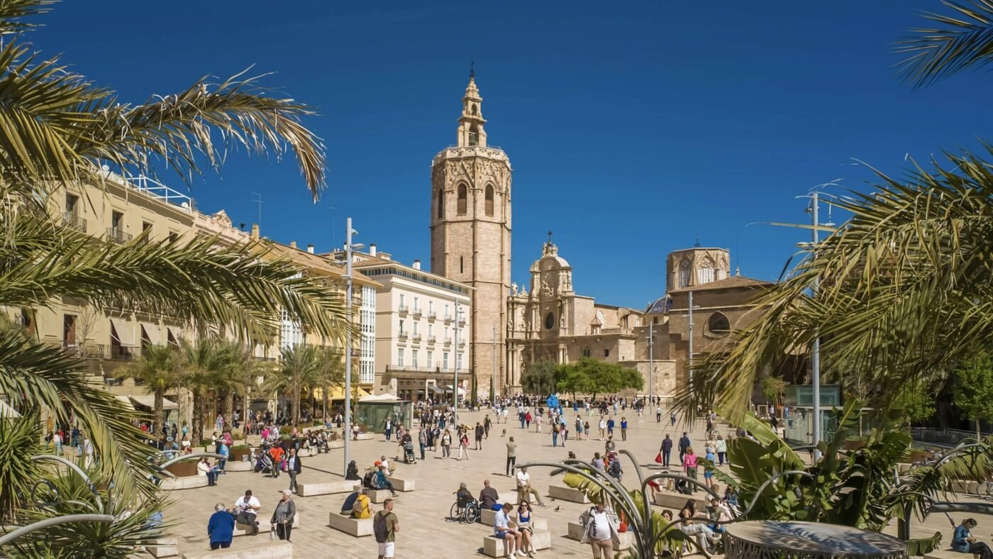 L'intrattenimento vibrante di Valencia per gli eventi: Spogliarelliste a noleggio