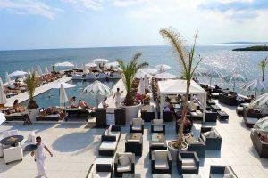 - Indulge in​ Delicious⁤ Dining Experiences: Top​ Restaurants‍ in Mallorca